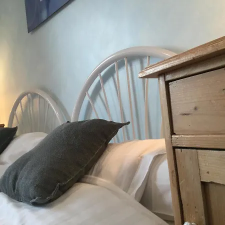 Domaine Du Mas Naut 住宿加早餐酒店 4*