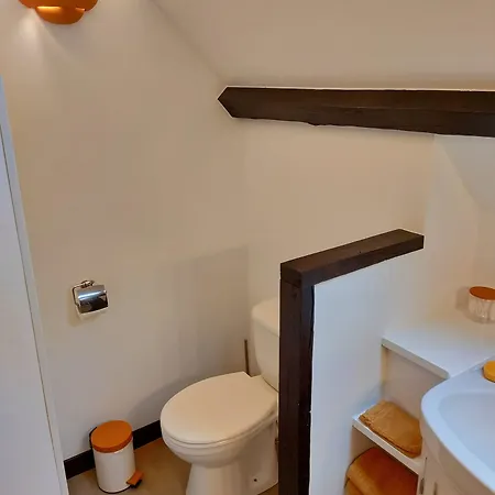 Domaine Du Mas Naut 住宿加早餐酒店